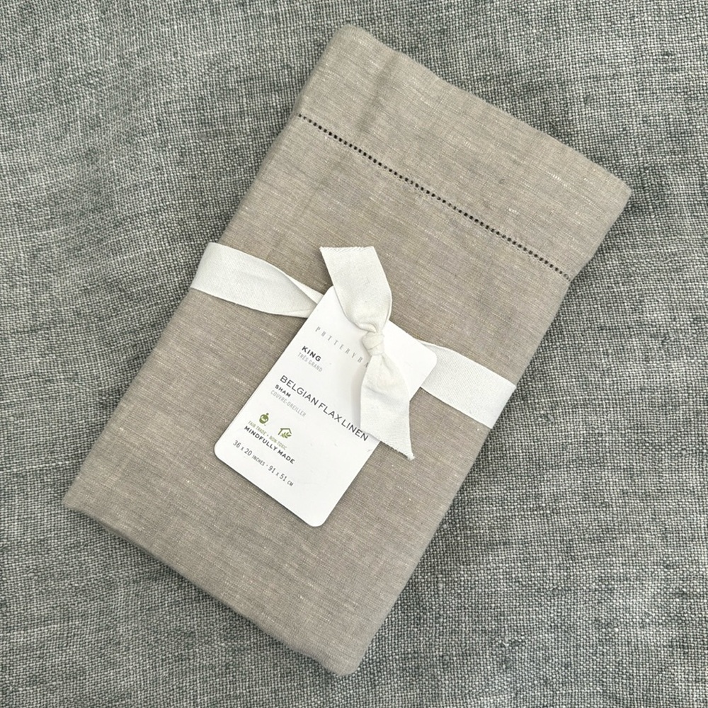 Pottery Barn Belgian Flax King Sham   New with Tags